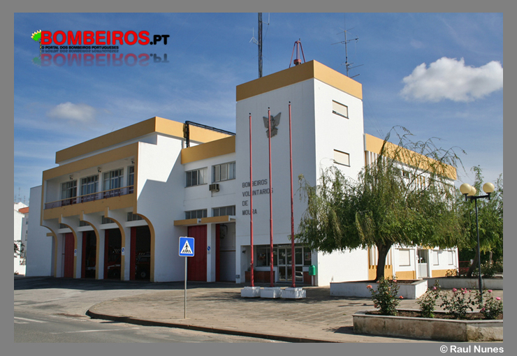 Moura